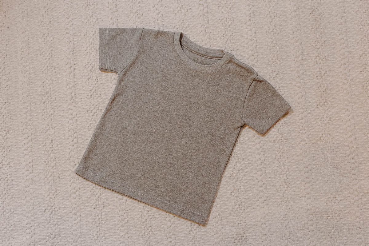 Camiseta Basic Manga Curta Infantil Cinza Algodão Egípcio