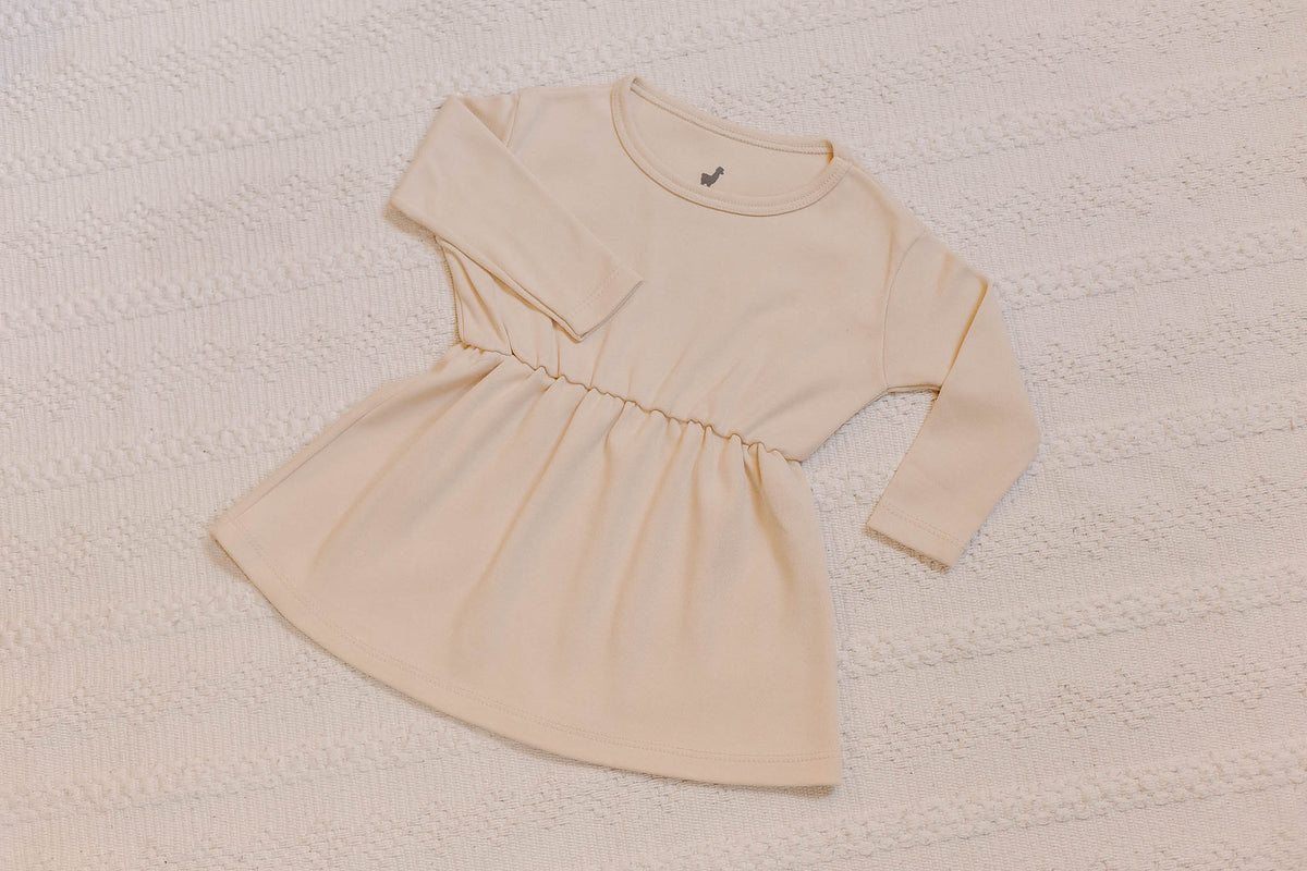 Vestido Manga Longa Amêndoas Algodão Egípcio