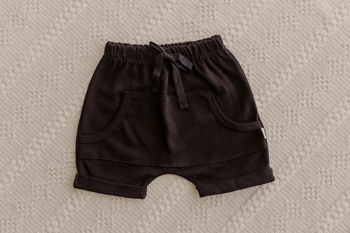 Bermuda Saruel Bolso Preto Algodão Egípcio