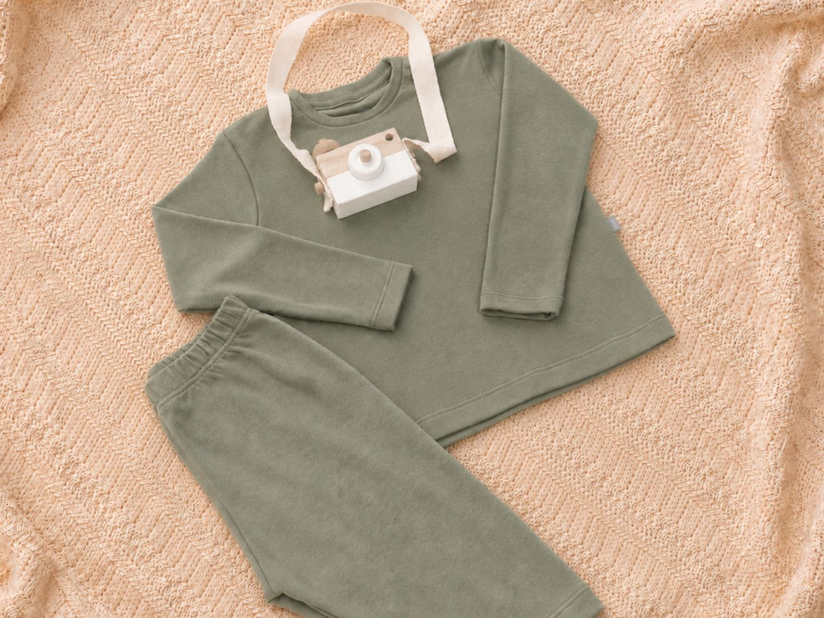 Pijama Longo Verde Militar