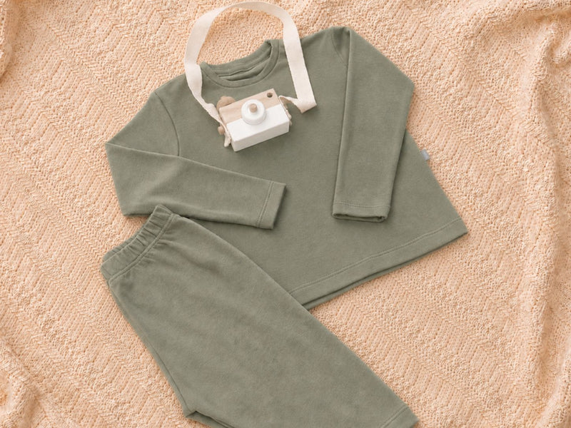 Pijama Longo Verde Militar