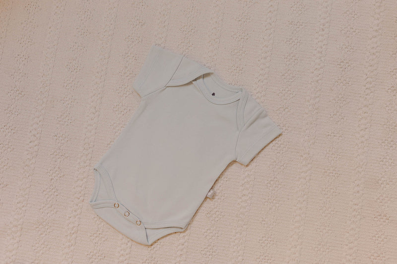 Body Basic Manga Curta Azul Céu Algodão Egípcio