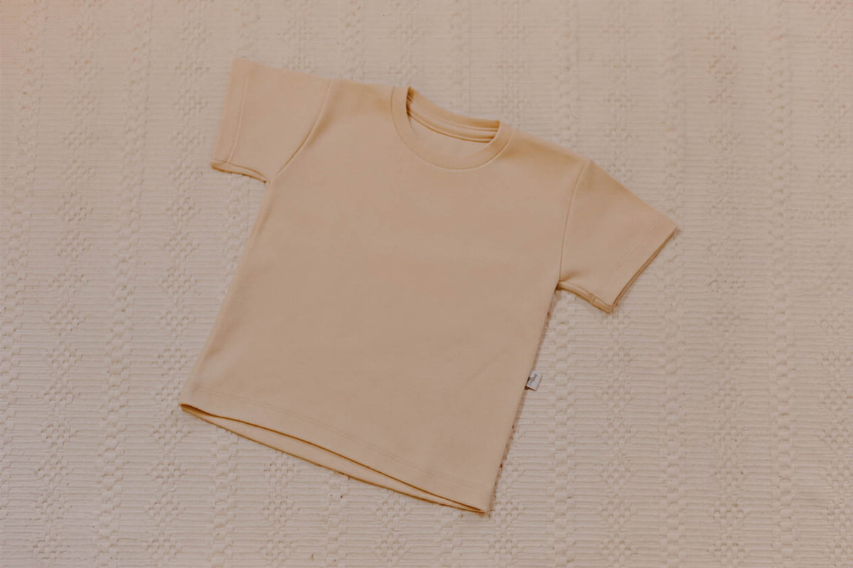 Camiseta Basic Manga Curta Infantil Amêndoas Algodão Egípcio