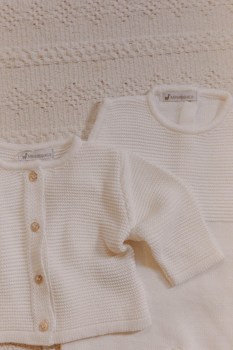Macacão Tricot com Casaco Branco