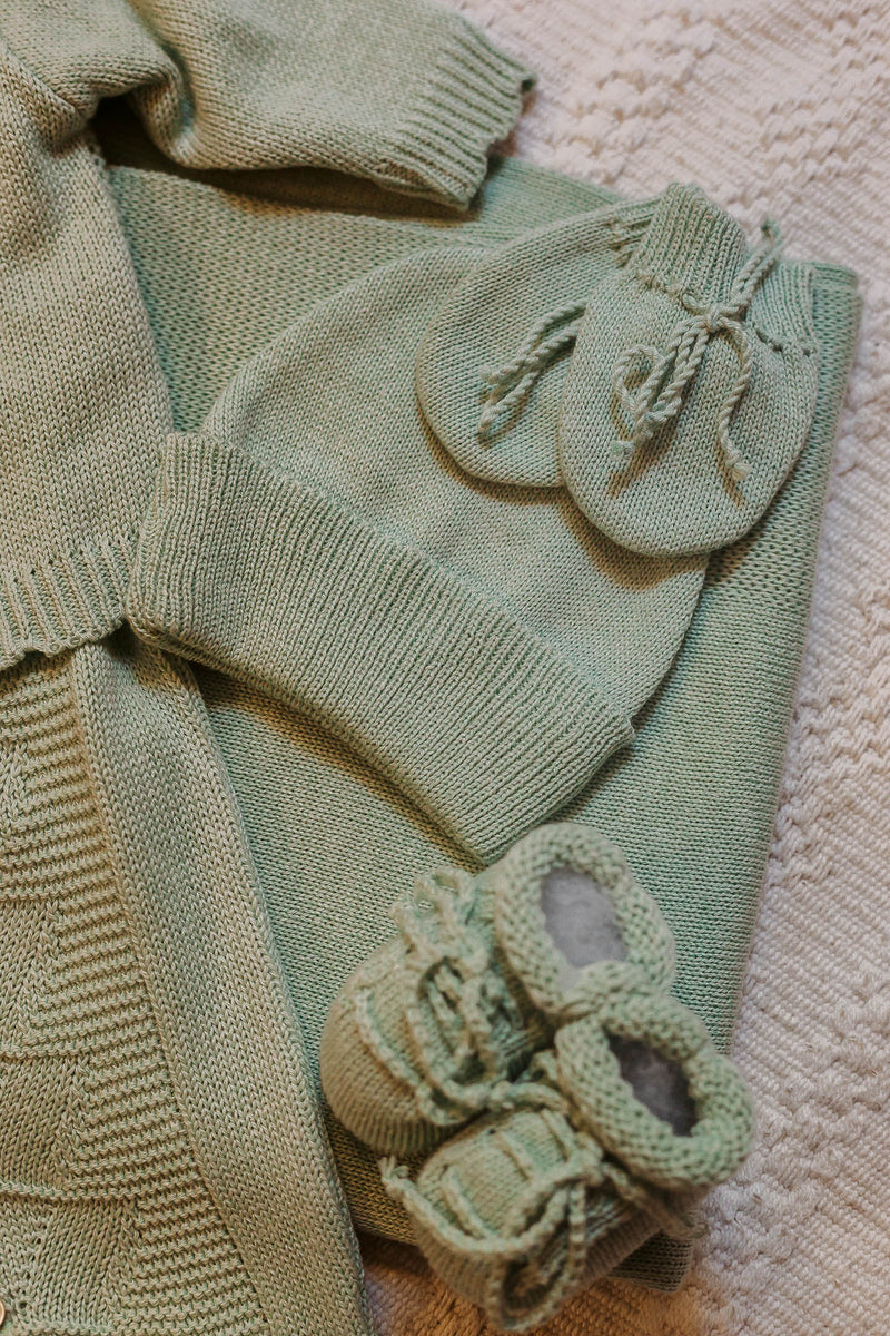 Saída de Maternidade Verde