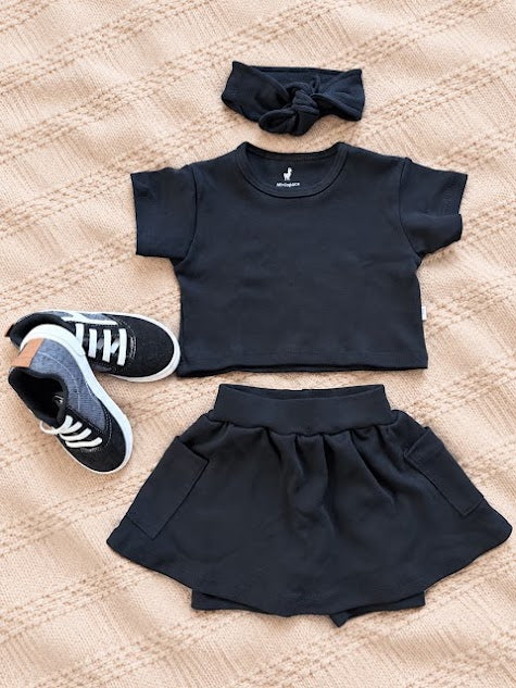 Conjunto Cropped e Short Saia Preto