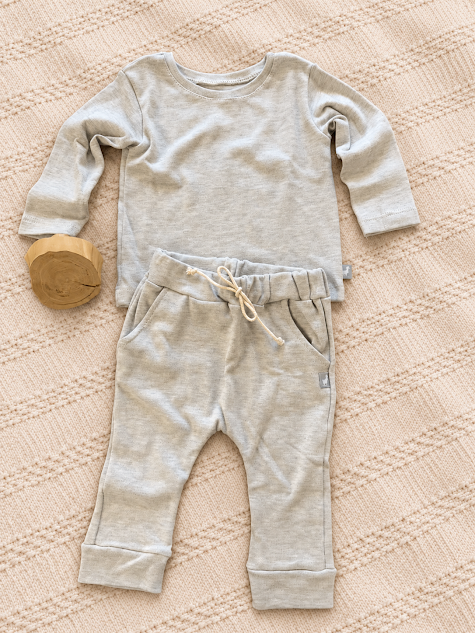 Conjunto Camiseta e Calça Algodão Egípcio Cinza