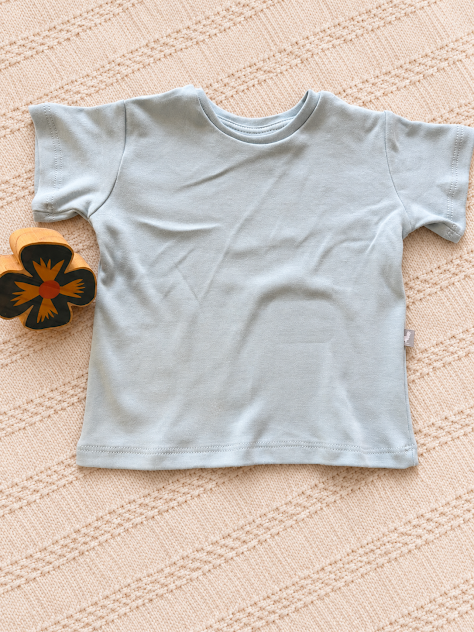 Camiseta Basic Manga Curta Infantil Azul Céu Algodão Egípcio